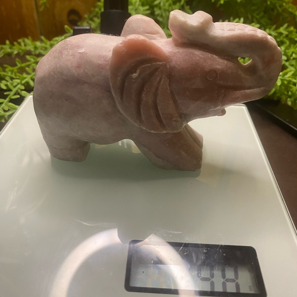 Pink Opal Elephant - Picture 3 of 7